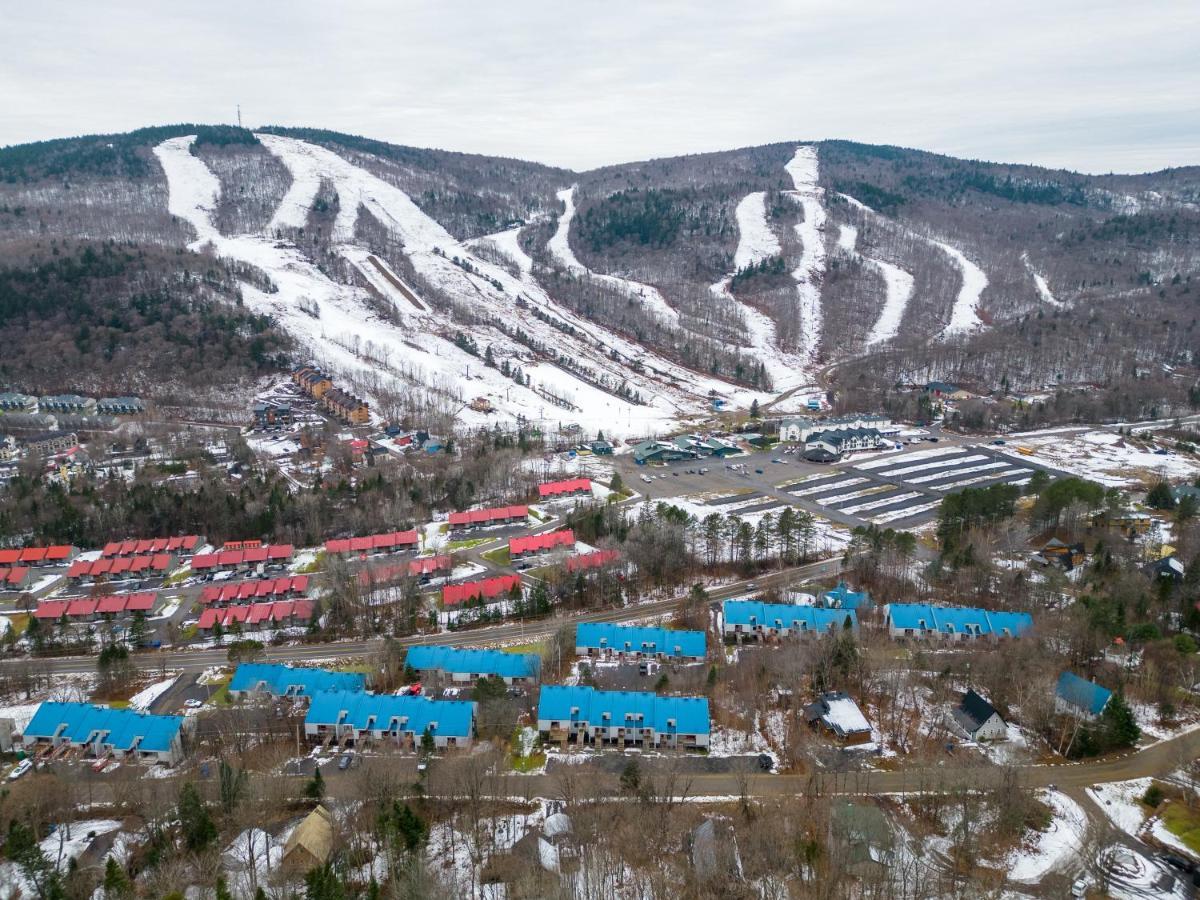 Superbe Condo Face Aux Pentes De Ski Stoneham!!! Exteriér fotografie